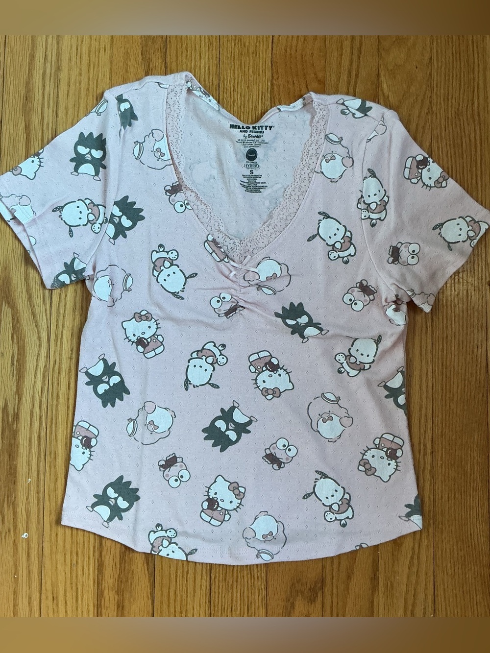 Hello kitty top